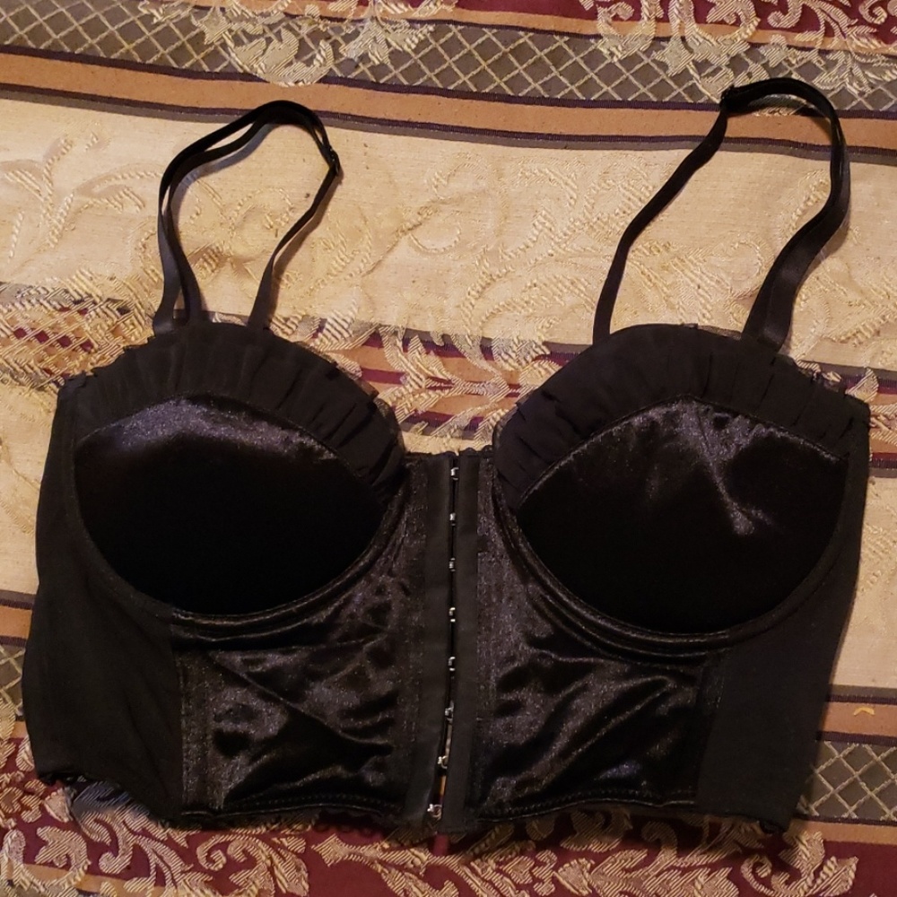 Black pushup bralette